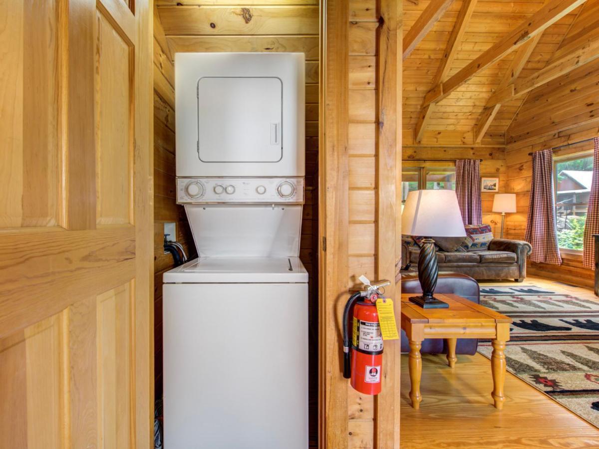 Bear Tracks, 2 Bedrooms, Hot Tub, Fireplace, Wifi, Jetted Tub, Sleeps 6 Gatlinburg Esterno foto